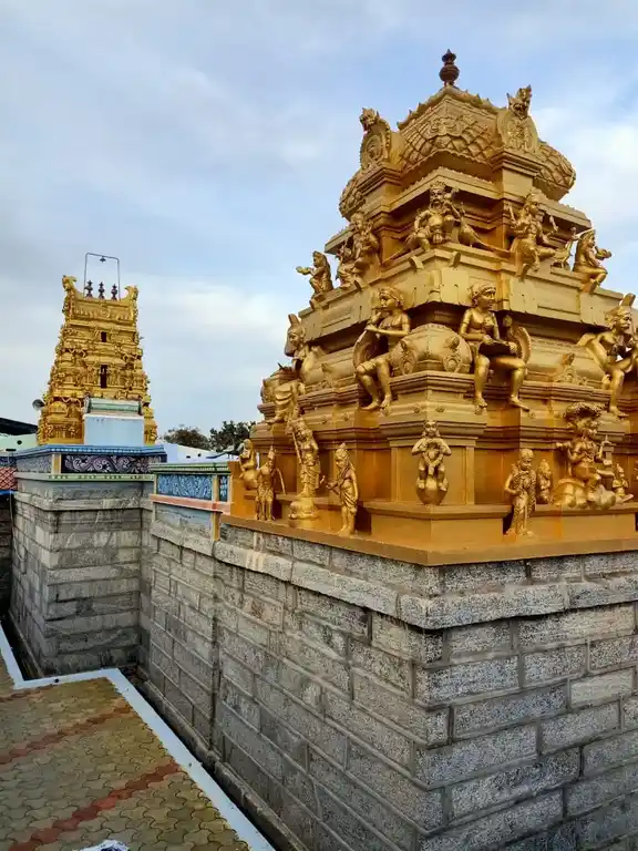 Arulmigu Nallakumarasamy Temple, Koothampoondi - 637202
