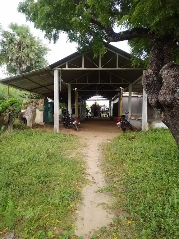 Arulmigu Nallamanickam Temple, Karpaganadharkulam - 614703 அருள்மிகு நல்லமாணிக்கன் ஆலயம், Karpaganadharkulam - 614703, Thiruvarur - Ancient Temple Architecture and History Image 3