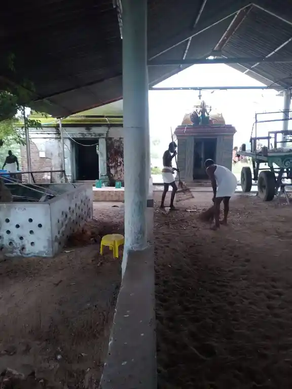 Arulmigu Nallamanickam Temple, Karpaganadharkulam - 614703 அருள்மிகு நல்லமாணிக்கன் ஆலயம், Karpaganadharkulam - 614703, Thiruvarur - Ancient Temple Architecture and History Image 4
