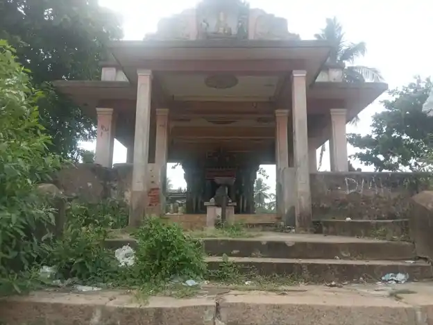 Arulmigu Nallameikka Ayyanar Temple, Vadacheri, Vadacheri - 614905 அருள்மிகு நல்ல மெய்க்க அய்யனார் திருக்கோயில், Vadacheri, Vadacheri - 614905, Thanjavur - Ancient Temple Architecture and History Image 2