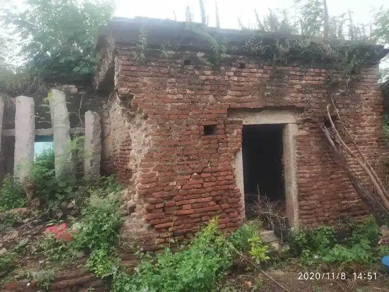 Arulmigu Nallanayakkan Chathiram, Maravanoor - 621306 Temple