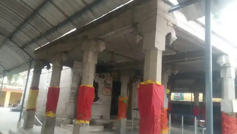 Arulmigu Nallapulliamman Temple, Morur - 637304 அருள்மிகு நல்லபுள்ளி அம்மன் திருக்கோயில், Morur - 637304, Salem - Ancient Temple Architecture and History Image 4