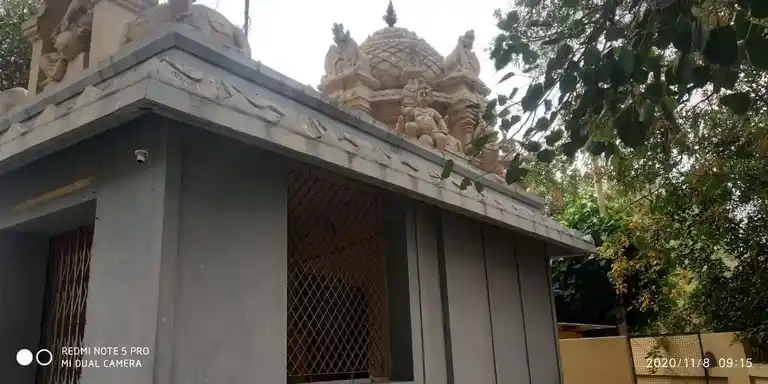 Arulmigu Nallavinayagar Temple, Nasiyanur - 638107 அருள்மிகு நல்லவிநாயகர் திருக்கோயில், கிராம நிர்வாக அலுவலகம் எதிரில், நசியனூர், ஈரோடு - 638107, Erode - Ancient Temple Architecture and History Image 4