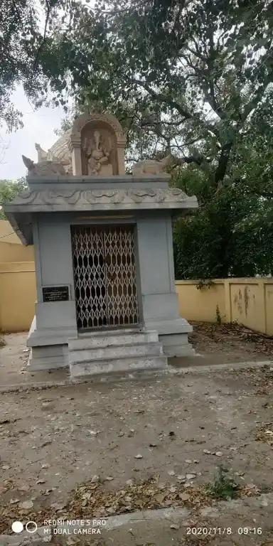 Arulmigu Nallavinayagar Temple, Nasiyanur - 638107 அருள்மிகு நல்லவிநாயகர் திருக்கோயில், கிராம நிர்வாக அலுவலகம் எதிரில், நசியனூர், ஈரோடு - 638107, Erode - Ancient Temple Architecture and History Image 5