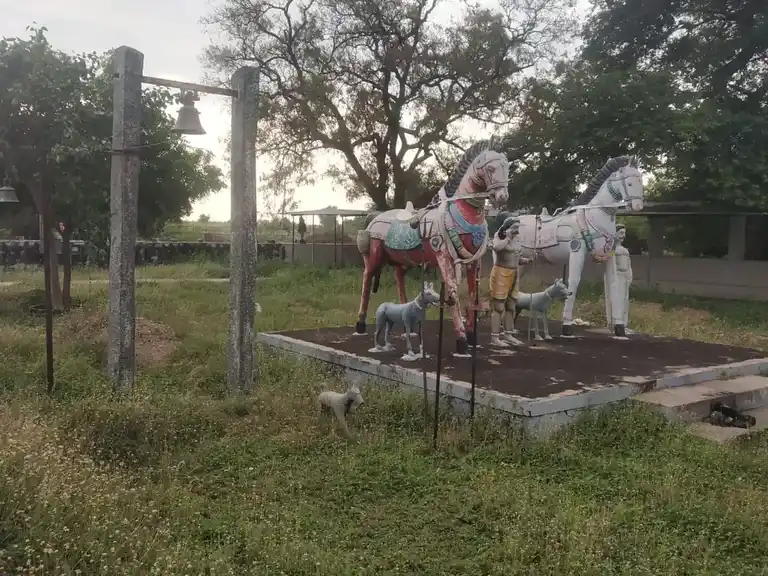 Arulmigu Nallendraswamy Temple, Puthuviralipatti - 621104