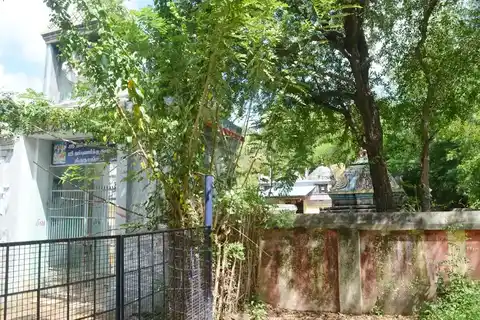 Arulmigu Nampuvarkanpar Temple, Nangur - 609106 அருள்மிகு நம்புவார்க்குஅன்பர் திருக்கோயில், Nangur - 609106, Mayiladuthurai - Ancient Temple Architecture and History Image 4