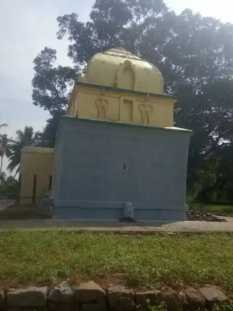 Arulmigu Nandagopalaswamy Temple, S.Papparapatty - 637501 அருள்மிகு நத்தகோபாலசாமி திருக்கோயில், S.Papparapatty - 637501, Salem - Ancient Temple Architecture and History Image 5