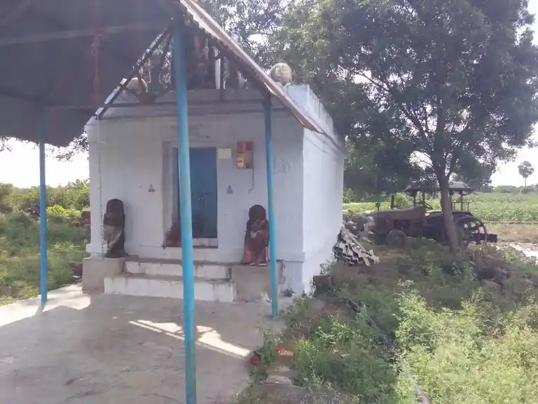 Arulmigu Nandhadevathai Temple, Naranamangalam - 621126 Arulmigu Nandhadevathai Temple,  - 621126, Perambalur - Ancient Temple Architecture and History Image 4