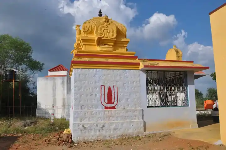 Arulmigu Nandhargopalaswamy Temple, Karvazhi - 638151 அருள்மிகு நந்தகோபாலசுவாமி திருக்கோயில், Karvazhi - 638151, Karur - Ancient Temple Architecture and History Image 4