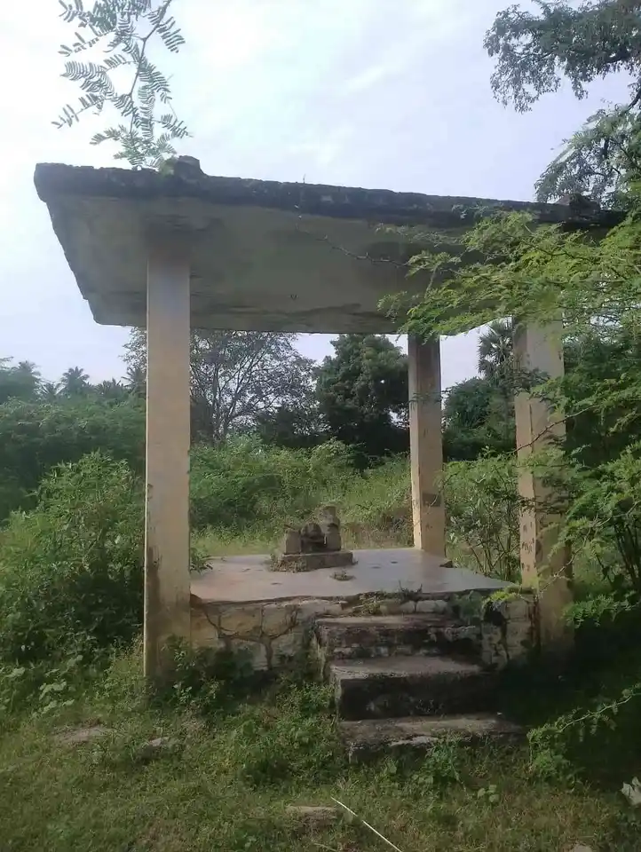 Arulmigu Nandhavana Vinayagar Temple, Alakuvarpatti - 624001 அருள்மிகு நந்தவன விநாயகர் திருக்கோயில், Alakuvarpatti - 624001, Dindigul - Ancient Temple Architecture and History Image 5