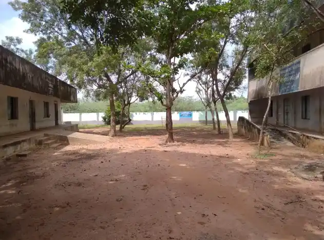 Arulmigu Nandhavanam Temple, Periyavalayam, Ariyalur - 621802 Arulmigu Nandhavanam Temple, Periyavalayam, Ariyalur - 621802, Ariyalur - Ancient Temple Architecture and History Image 7