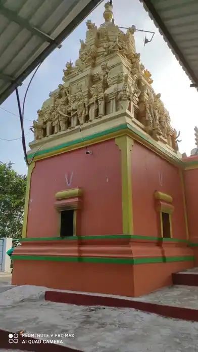 Arulmigu Nandhirayaswamy Temple, Velakkalnatham - 635854 அருள்மிகு நந்திராயசுவாமி திருக்கோயில், வெலக்கல்நத்தம் - 635854, Thirupathur - Ancient Temple Architecture and History Image 4