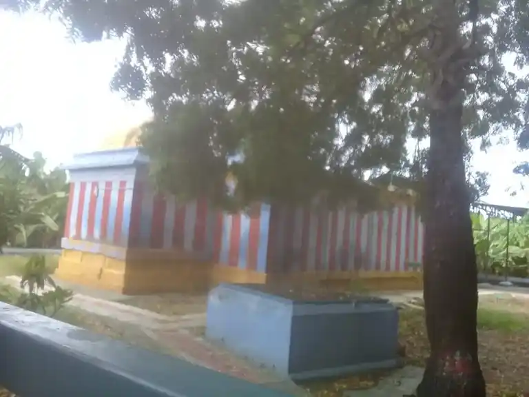 Arulmigu Nangaiamman Temple, Velloore, Velur Kasba - 628621 அருள்மிகு நங்கையம்மன் திருக்கோயில், Velur Kasba - 628621, Thoothukudi - Ancient Temple Architecture and History Image 3