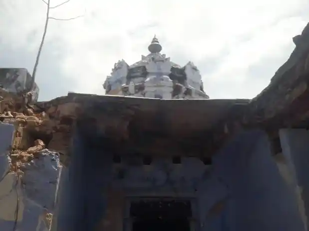 Arulmigu Nanjundeeswarar Temple, Anikkadavu, Udumalpet - 642120 Arulmigu Nanjundeeswarar Temple, Anikkadavu, Udumalpet - 642120, Tiruppur - Ancient Temple Architecture and History Image 4