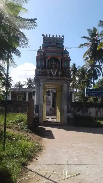 Arulmigu Nanmathiyaperumal Temple, Thalachangadu - 609107 அருள்மிகு நான்மதியப் பெருமாள் திருக்கோயில், Thalachangadu - 609107, Mayiladuthurai - Ancient Temple Architecture and History Image 5