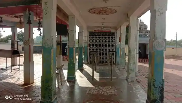 Arulmigu Nanthavana Poigai Temple, Solapuram - 630557 அருள்மிகு. கந்தவனப் பொய்கை மடம், Solapuram - 630557, Sivagangai - Ancient Temple Architecture and History Image 2