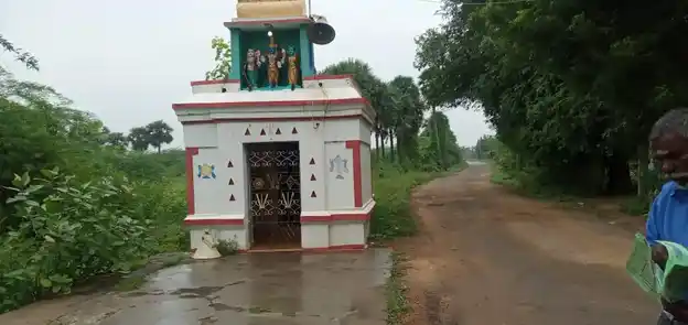 Arulmigu Naraisimha Perumal Temple, Near School, Kallur - 601201 Arulmigu Naraisimha Perumal Temple, Near School, Kallur - 601201, Tiruvallur - Ancient Temple Architecture and History Image 3
