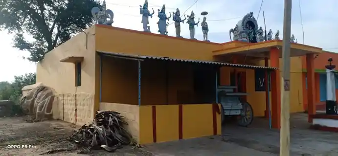 Arulmigu Narasimma Swamy Temple, Sitlakarampatti - 636810 அருள்மிகு நரசிம்மசாமி திருக்கோயில், Sitlakarampatti - 636810, Dharmapuri - Ancient Temple Architecture and History Image 2
