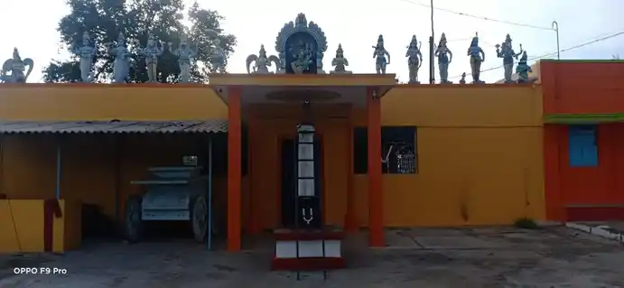 Arulmigu Narasimma Swamy Temple, Sitlakarampatti - 636810 அருள்மிகு நரசிம்மசாமி திருக்கோயில், Sitlakarampatti - 636810, Dharmapuri - Ancient Temple Architecture and History Image 4