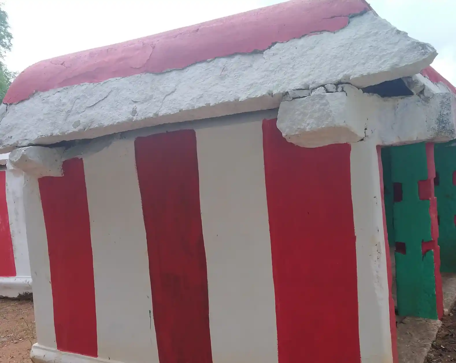 Arulmigu Narasimman Temple, Aravattala - 635810