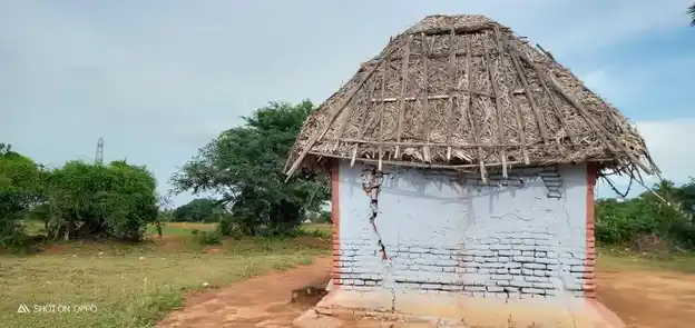 Arulmigu Narasimmaperumal Temple, Bommanallur - 638673 அருள்மிகு நரசிம்மபெருமாள் திருக்கோயில், Bommanallur - 638673, Tiruppur - Ancient Temple Architecture and History Image 4