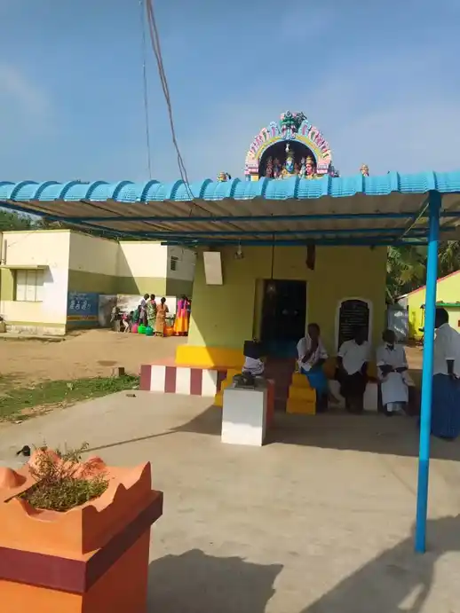 Arulmigu Narasimmasamy Temple, Attimutlu - 635106 அருள்மிகு நரசிம்மசாமி திருக்கோயில், Attimutlu - 635106, Dharmapuri - Ancient Temple Architecture and History Image 4
