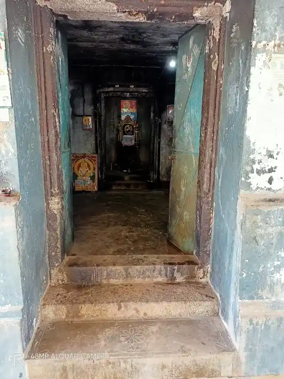 Arulmigu Narasinga Perumal Temple, Semmankuppam - 607003 அருள்மிகு நரசிங்க பெருமாள் திருக்கோயில், Semmankuppam - 607003, Cuddalore - Ancient Temple Architecture and History Image 9