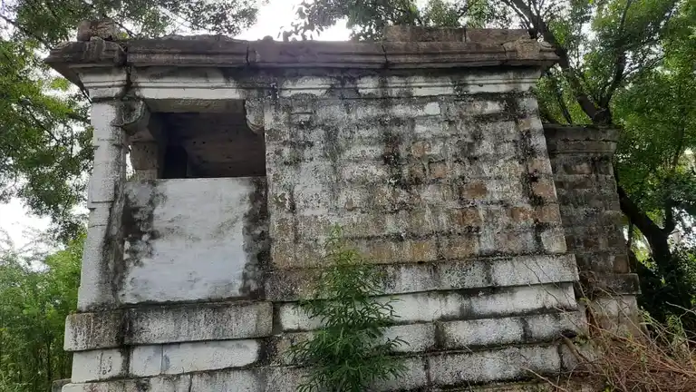 Arulmigu Narasinga Vinayagar Temple, Athalanallur, Athalanallur - 627426 அருள்மிகு நரசிங்க விநாயகர் திருக்கோயில், அத்தாளநல்லுா், அத்தாளநல்லுா் - 627426, Tirunelveli - Ancient Temple Architecture and History Image 3