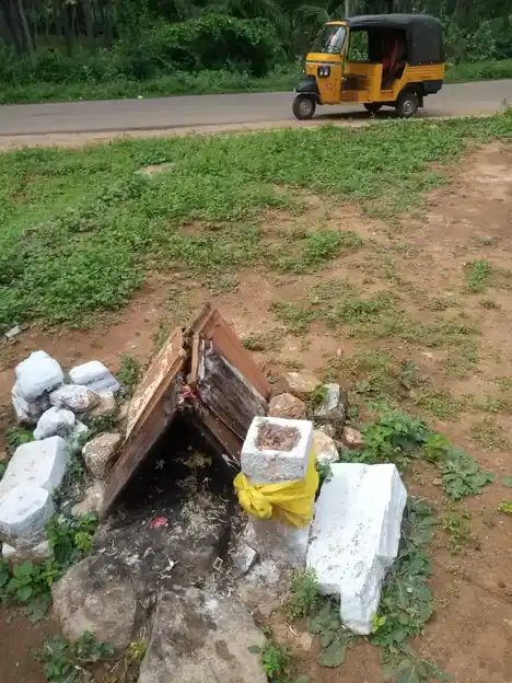 Arulmigu Narasingaperumal Temple, Kanavoipatty - 624308 அருள்மிகு நரசிங்கப்பெருமாள் திருக்கோயில், Kanavoipatty - 624308, Dindigul - Ancient Temple Architecture and History Image 3