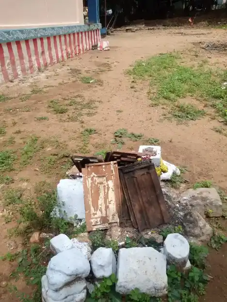 Arulmigu Narasingaperumal Temple, Kanavoipatty - 624308 அருள்மிகு நரசிங்கப்பெருமாள் திருக்கோயில், Kanavoipatty - 624308, Dindigul - Ancient Temple Architecture and History Image 4