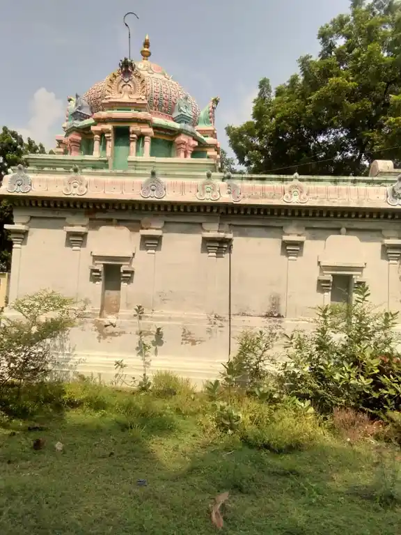 Arulmigu Narasingaperumal Temple, Neppathur, Neppathur - 609106 அருள்மிகு நரசிங்கப்பெருமாள் திருக்கோயில், Neppathur, Neppathur - 609106, Mayiladuthurai - Ancient Temple Architecture and History Image 4