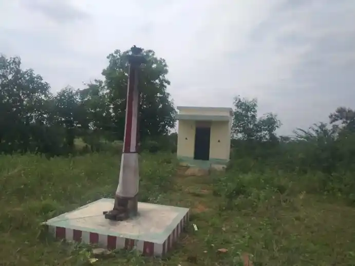 Arulmigu Narasingaperumal Temple, Thennilai - 639206 அருள்மிகு நரசிங்கப்பெருமாள் திருக்கோயில், Thennilai - 639206, Karur - Ancient Temple Architecture and History Image 3
