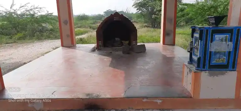 Arulmigu Narasingapuram Muniyappa Swamy Temple, Narasingapuram - 624620 அருள்மிகு நரசிங்கபுரம் முனியப்பசாமி திருக்கோயில், Narasingapuram - 624620, Dindigul - Ancient Temple Architecture and History Image 5