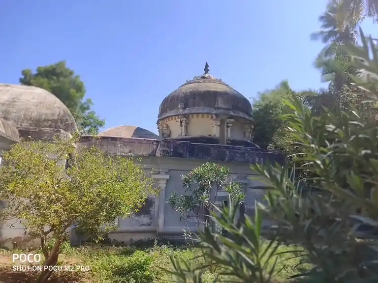 Arulmigu Narayana Kiriswarar Temple, Koothur - 613104 Arulmigu Narayana Kiriswarar Temple, Koothur - 613104, Thanjavur - Ancient Temple Architecture and History Image 3