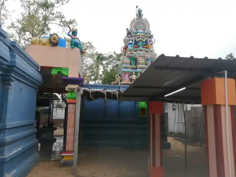 Arulmigu Narayana Sundaraja Perumal Temple, Keelakkarai - 623517 அருள்மிகு நாராயண சுந்தரராஸப் பெருமாள் திருக்கோயில், Keelakkarai - 623517, Ramanathapuram - Ancient Temple Architecture and History Image 2