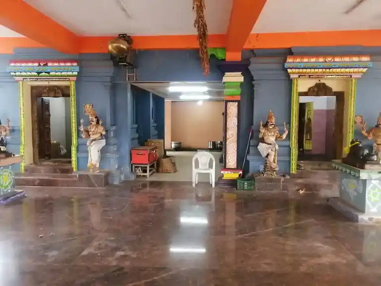 Arulmigu Narayana Sundaraja Perumal Temple, Keelakkarai - 623517 அருள்மிகு நாராயண சுந்தரராஸப் பெருமாள் திருக்கோயில், Keelakkarai - 623517, Ramanathapuram - Ancient Temple Architecture and History Image 4