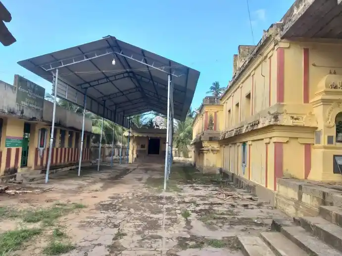 Arulmigu Narayanaperumal Temple, Nangur - 609106 அருள்மிகு நாராயணபெருமாள் திருக்கோயில், நாங்கூர் - 609106, Mayiladuthurai - Ancient Temple Architecture and History Image 2