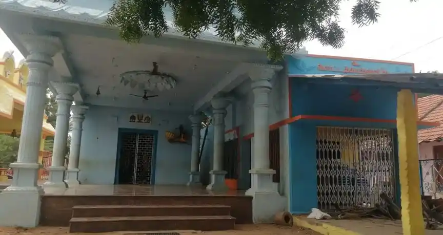 Arulmigu Narayanasamy Temple, Mottaithanvilai - 628151 அருள்மிகு நாராயணசாமி திருக்கோயில், Mottaithanvilai - 628151, Thoothukudi - Ancient Temple Architecture and History Image 4