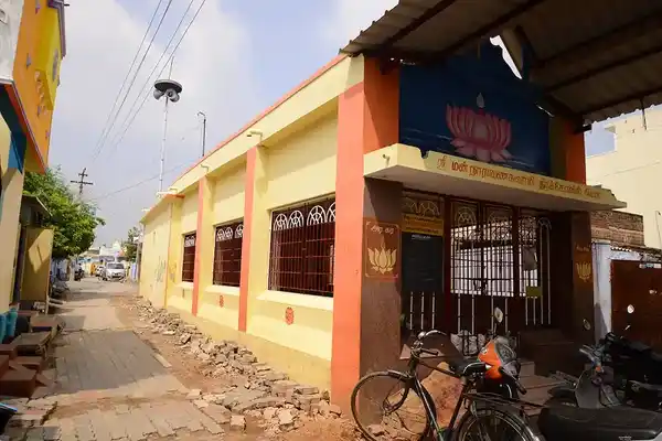 Arulmigu Narayanasamy Temple, Pettai - 627004 அருள்மிகு நாராயணசாமி திருக்கோயில், Pettai - 627004, Tirunelveli - Ancient Temple Architecture and History Image 2