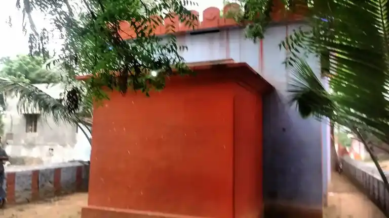 Arulmigu Narayanaswamy Temple, Madhavaneri - 627114 அருள்மிகு நாராயணசுவாமி திருக்கோயில், Madhavaneri - 627114, Tirunelveli - Ancient Temple Architecture and History Image 3