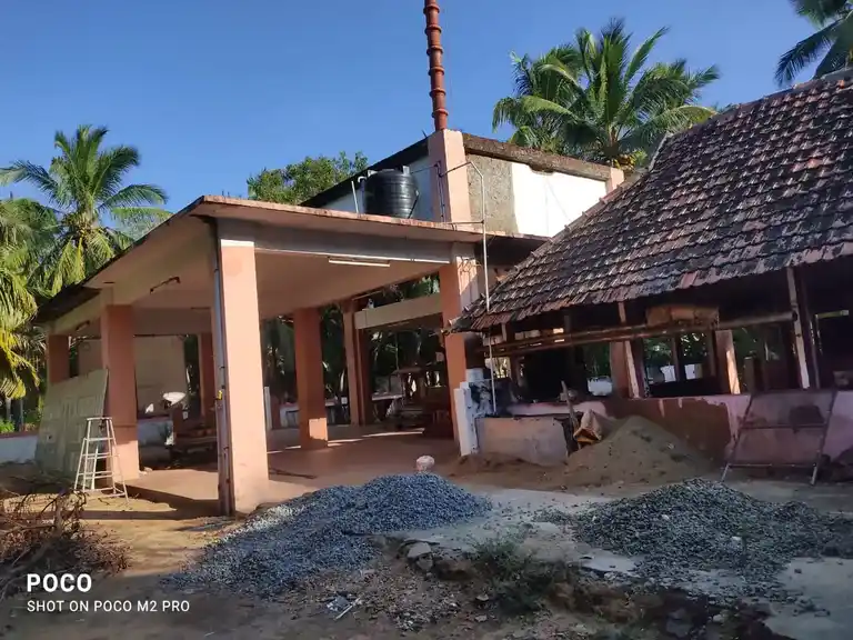 Arulmigu Narayanaswamy Temple, South Thamaraikulam - 629707 அருள்மிகு நாராயணசாமி திருக்கோயில், South Thamaraikulam - 629707, Kanyakumari - Ancient Temple Architecture and History Image 4