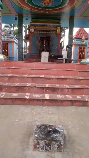 Arulmigu Narthana Vinayager Temple, Kadambarkoil, Kulithalai - 639104 Arulmigu Narthana vinayager Temple, Kadambarkoil, Kulithalai - 639104, Karur - Ancient Temple Architecture and History Image 3