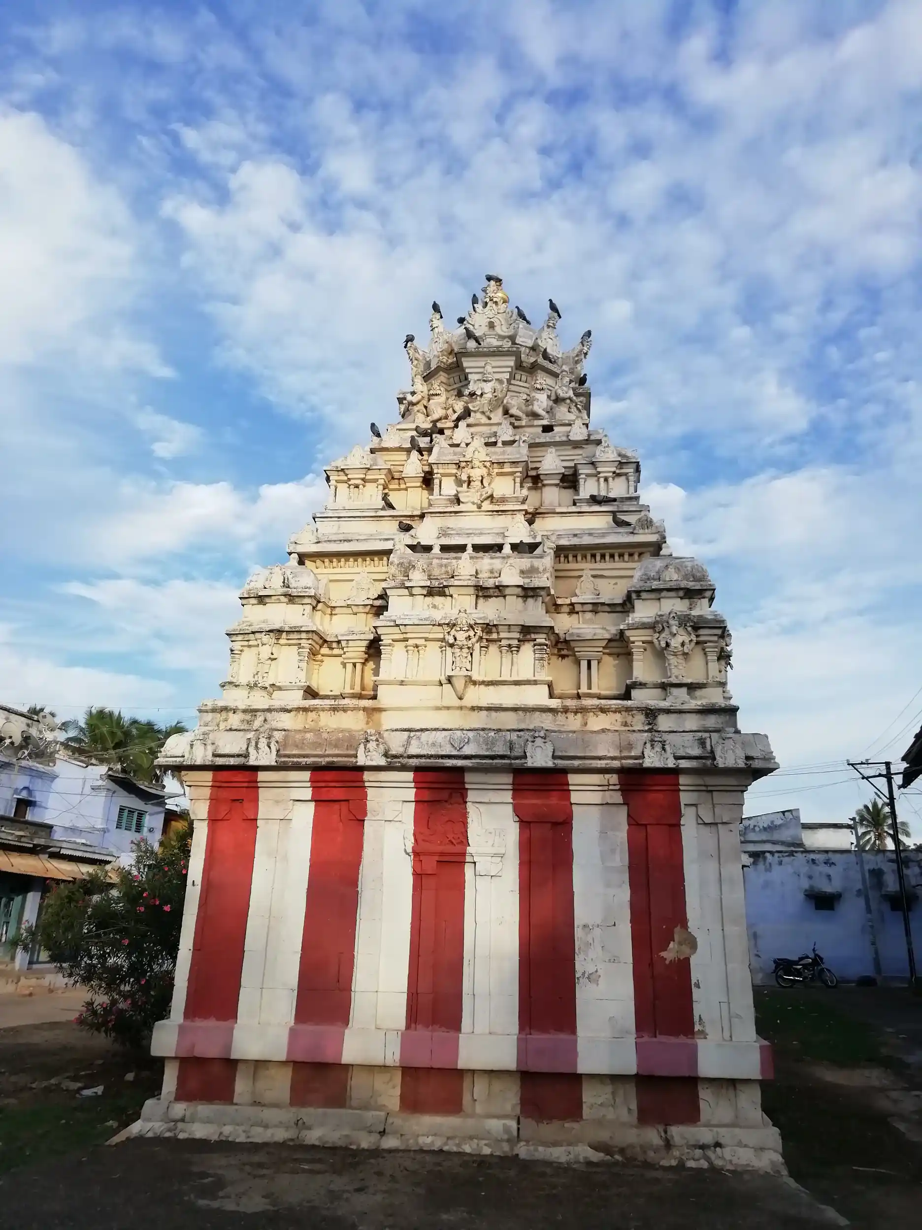 Arulmigu Natchiyar Amman Koil, Thirumalai Kozhunthupuram - 627351 அருள்மிகு நாச்சியாரம்மன் திருக்கோயில், Thirumalai Kozhunthupuram - 627351, Tirunelveli - Ancient Temple Architecture and History Image 2