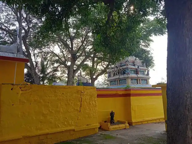 Arulmigu Nathaimedu Jalakendeswarar Temple, Mottankurichchi - 635302 அருள்மிகு நத்தை மேடு ஜலகண்டேஸ்வரர் திருக்கோயில், Mottankurichchi - 635302, Dharmapuri - Ancient Temple Architecture and History Image 3