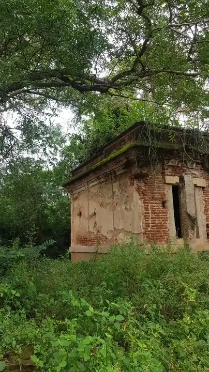 Arulmigu Navakattu Ayyanar, Aathinamilakiya Ayyanar, Panthudaiya Ayyanar, Karumalai Katha Ayyanar Temple, Svelankudi - 630203 அருள்மிகு. நவக்காட்டு அய்யனார், ஆதினமிளகி அய்யனார், பந்தலுடைய அய்யனார், சாத்தய்யனார் திருக்கோயில், Svelankudi, Svelankudi - 630203, Sivagangai - Ancient Temple Architecture and History Image 4