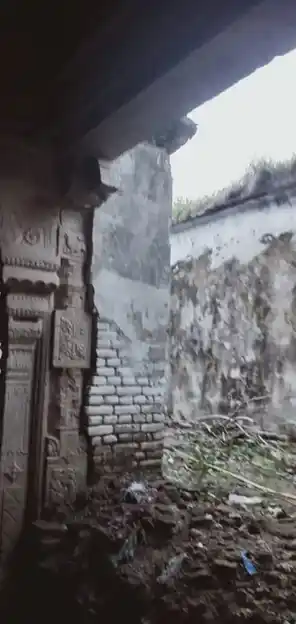 Arulmigu Navaneetha Krishna Swamy Temple, Veerakeralam Pudur - 627861 அருள்மிகு நவநீதகிருஷ்ணசுவாமி திருக்கோயில், வீரகேரளம் புதூர் - 627861, Tenkasi - Ancient Temple Architecture and History Image 4