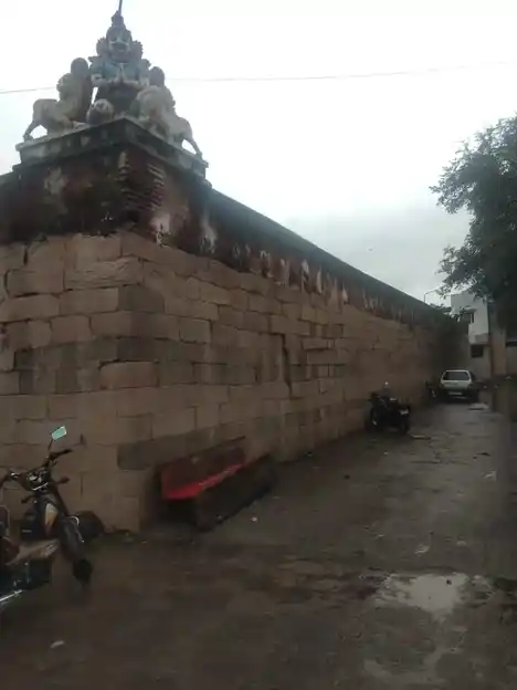 Arulmigu Navaneetha Krishna Swamy Temple, Veerakeralam Pudur - 627861 அருள்மிகு நவநீதகிருஷ்ணசுவாமி திருக்கோயில், வீரகேரளம் புதூர் - 627861, Tenkasi - Ancient Temple Architecture and History Image 9