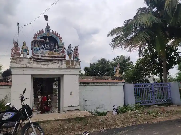 Arulmigu Navaneetha Krishnar Temple, Ponnagaram - 621113 அருள்மிகு நவநீதகிருஷ்ணசாமி திருக்கோயில், பொன்னகரம் - 621113, Perambalur - Ancient Temple Architecture and History Image 3