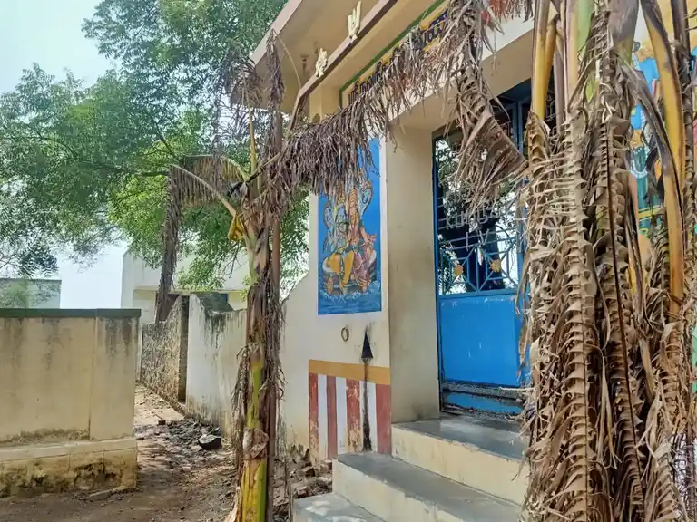 Arulmigu Navaneetha Krishnasamy Temple, Koppampatti - 628952 அருள்மிகு நவநீதகிருஷ்ணசாமி திருக்கோயில், Koppampatti - 628952, Thoothukudi - Ancient Temple Architecture and History Image 3