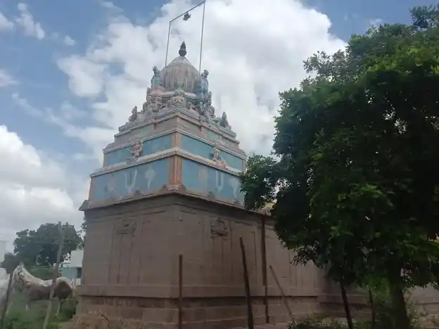 Arulmigu Navaneetha Krishnasamy Temple, Satarting Of The Village, Manallur - 627753